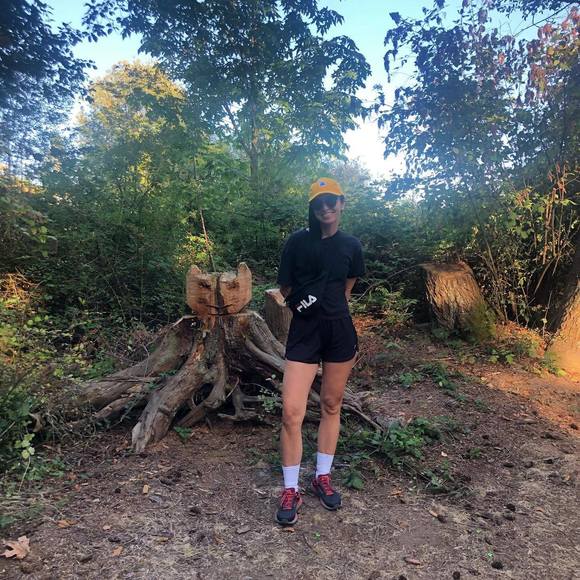 Meet your Posher, Jessica - Picture 1 of 1